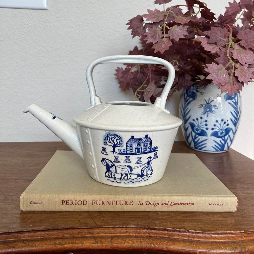 Pfaltzgraff Yorktowne Ceramic Teapot